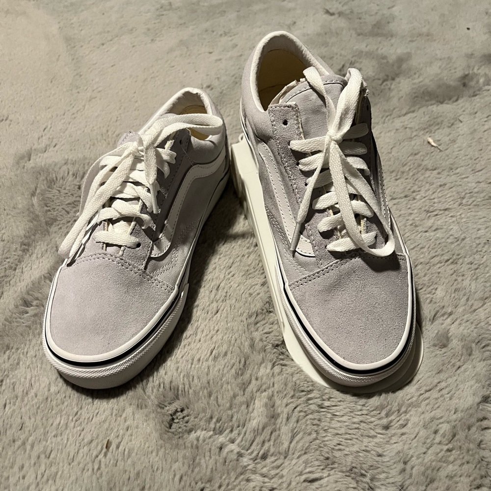 Vans Classic Old Skool Low-Top Sneakers in Light Gray and White